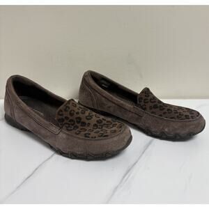 Skechers Relaxed Fit Leopard Print Loafers Brown Suede Slip On Women’s 9.5